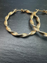 Load image into Gallery viewer, Preloved 9ct Yellow Gold Twisted Hoops
