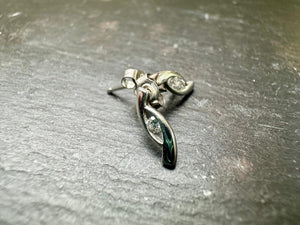 Preloved 9ct White Gold Diamond Studs