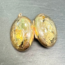 Load image into Gallery viewer, Preloved 9ct Yellow Gold Egg Shaped Engraved Locket
