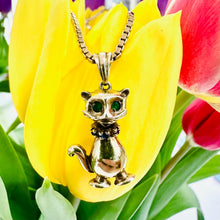 Load image into Gallery viewer, Preloved 9ct Yellow Gold Cat Pendant
