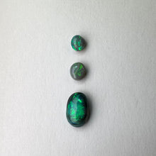 Load image into Gallery viewer, 1.12ct Australian Black Opals
