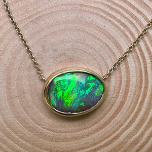 9ct Yellow Gold 3.39ct Australian Opal Necklace