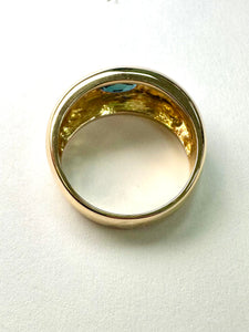 Pre-loved 18ct Yellow Gold Sapphire & Diamond Signet Ring