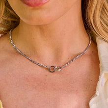 Load image into Gallery viewer, Ava &amp; Sky Stainless Steel Interlocking Circles Necklace
