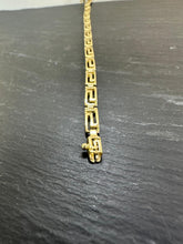Load image into Gallery viewer, Preloved 14ct Gold Greek Key Bracelet

