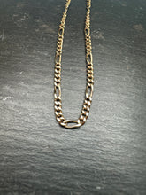 Load image into Gallery viewer, Preloved 9ct Yellow Gold Figaro Chain
