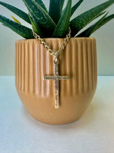 Load image into Gallery viewer, Preloved 9ct Gold Cross &amp; Curb Chain

