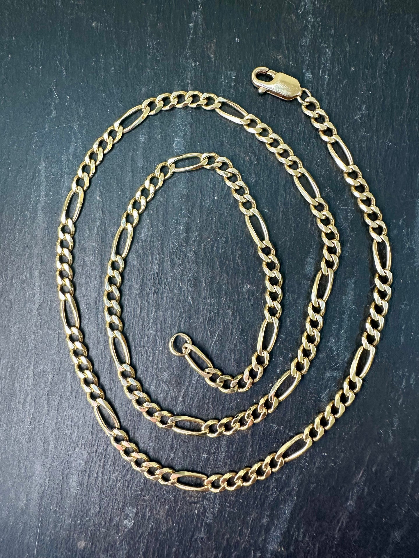 Filed Metric Figaro & 5 Link Chain