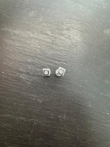 Preloved 18ct White Gold Diamond Studs
