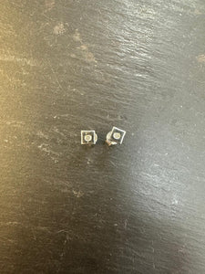 Preloved 18ct White Gold Diamond Studs