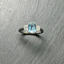 Load image into Gallery viewer, Platinum Aquamarine &amp; Diamond Ring
