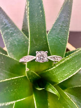 Load image into Gallery viewer, Preloved Platinum Diamond Engagement Ring
