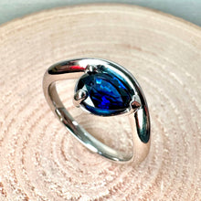 Load image into Gallery viewer, Platinum 1.22ct Pear Shaped Sapphire Ring
