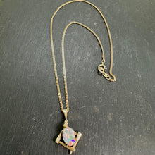 Load image into Gallery viewer, Preloved 9ct Gold Opal Pendant &amp; Chain
