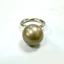 Load image into Gallery viewer, Silver &amp; 9ct Yellow Gold South Sea Cocktail Ring
