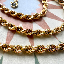 Load image into Gallery viewer, Preloved 9ct Yellow Gold 4.5mm Rope Chain 24"
