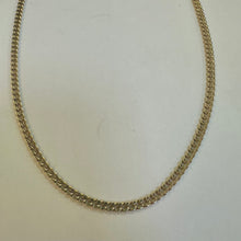 Load image into Gallery viewer, Preloved 9ct Gold Filed Curb Chain 20"

