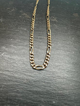 Load image into Gallery viewer, Preloved 9ct Yellow Gold Figaro Chain 18&quot; 6.5g
