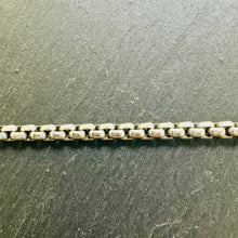 Load image into Gallery viewer, Preloved Sterling Silver 36" Box Belcher Chain
