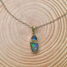 Load image into Gallery viewer, Handmade Opal Pendant In Yellow Gold
