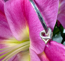 Load image into Gallery viewer, Sterling Silver &amp; 9ct Gold Floating Heart Bangle

