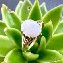 Load image into Gallery viewer, Preloved 9ct Yellow Gold White Opal Ring
