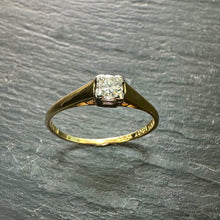 Load image into Gallery viewer, Preloved 18ct &amp; Platinum 0.25ct Diamond Ring

