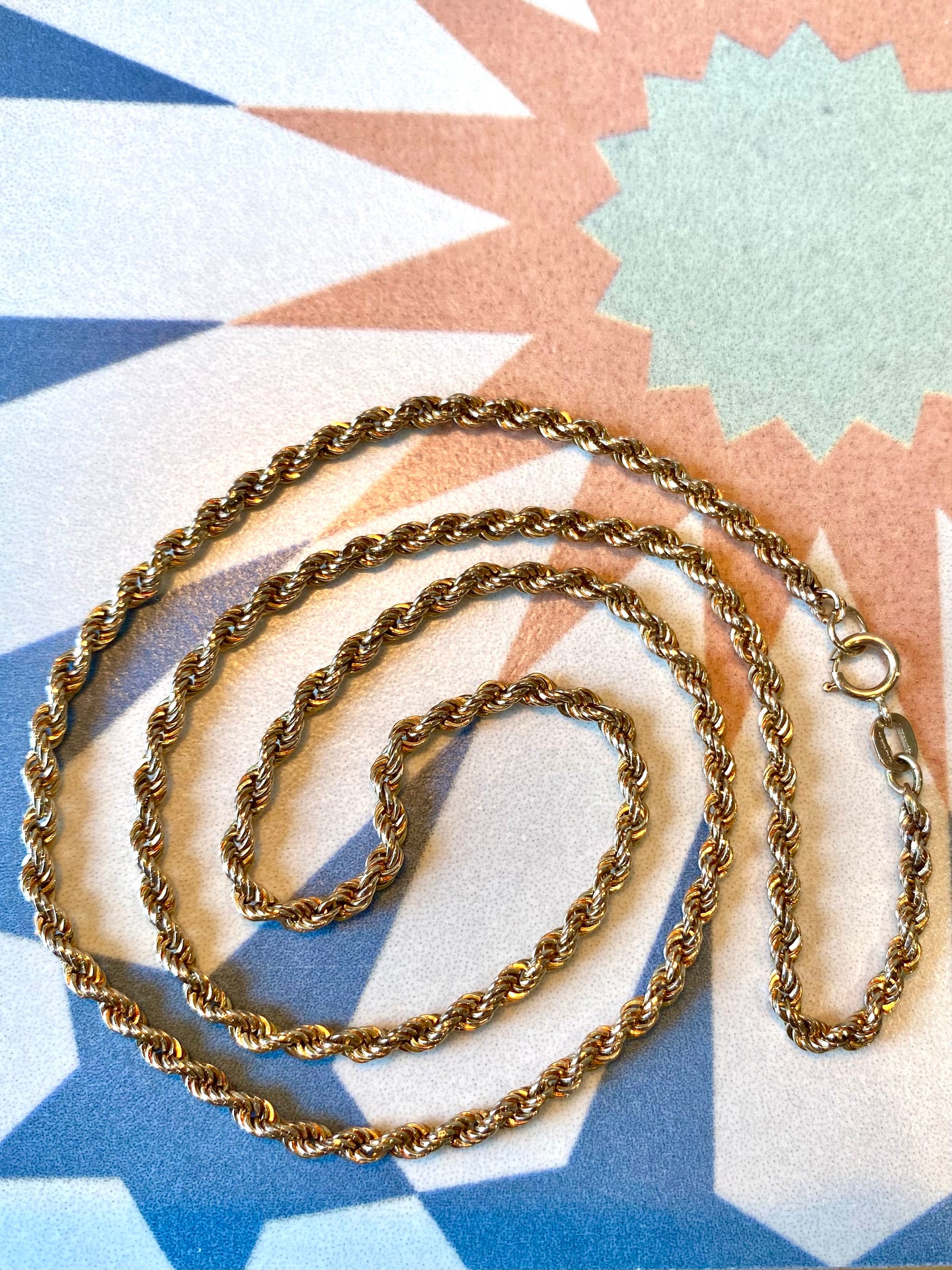 Preloved 9ct Yellow Gold Rope Chain 18