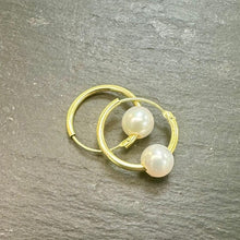 Load image into Gallery viewer, Gold Plated 15mm Hoops With White Freshwater Pearl
