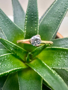 Preloved 18ct Yellow Gold 0.17ct Diamond Ring