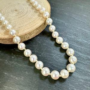 Pre-loved String of White Cultured Pearls