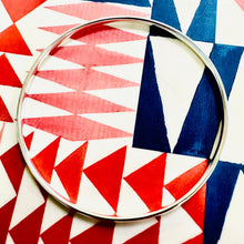 Load image into Gallery viewer, Handmade Sterling Silver 3.2mm Oval Wire Round Bangle
