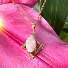 Load image into Gallery viewer, Preloved 9ct Gold Opal Pendant &amp; Chain
