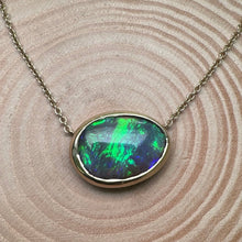 Load image into Gallery viewer, 9ct Yellow Gold 3.39ct Australian Opal Necklace
