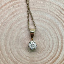 Load image into Gallery viewer, Pre-Loved 0.38ct Diamond Pendant
