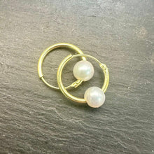 Load image into Gallery viewer, Gold Plated 15mm Hoops With White Freshwater Pearl
