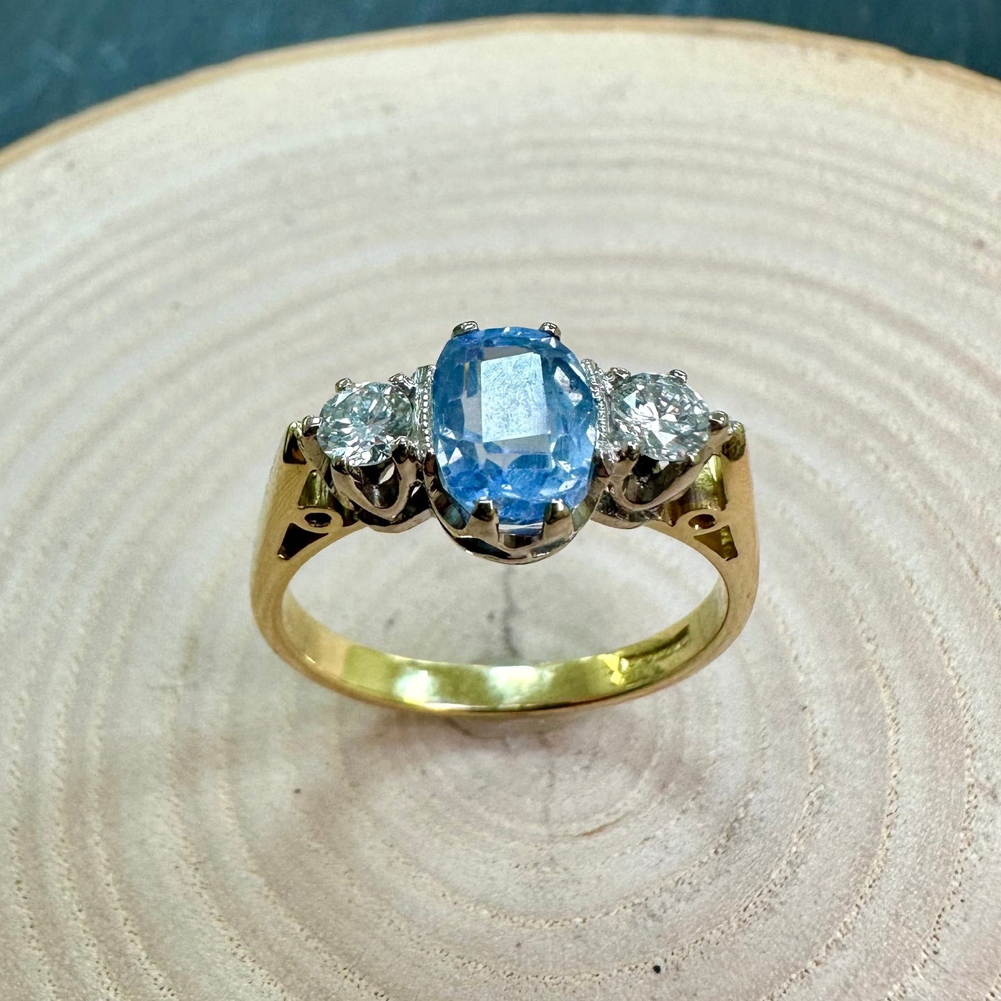 Pre-Loved Natural Ceylon Sapphire & Diamond 3 Stone Ring