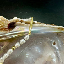 Load image into Gallery viewer, White Freshwater Pearl Necklace With Gold Plated Spacers
