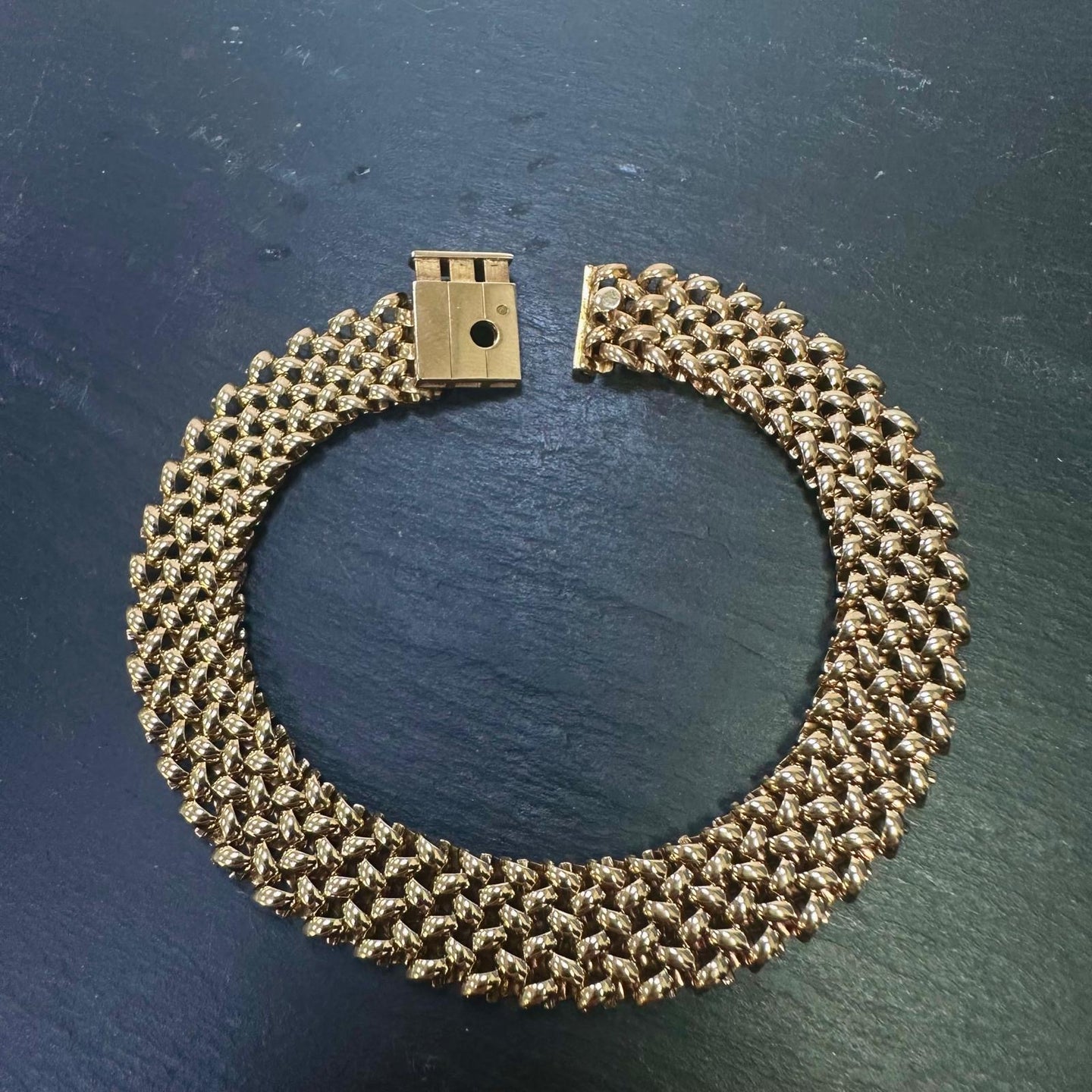 Preloved 9ct Yellow Wide Woven Look Bracelet
