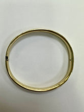 Load image into Gallery viewer, Preloved 9ct Gold Engraved Bangle
