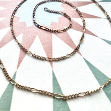 Load image into Gallery viewer, Preloved 9ct Rose Gold 5+1 Figaro Chain 18"
