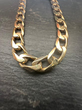 Load image into Gallery viewer, Preloved 9ct Yellow Gold Solid Flat Curb Bracelet 8.5&quot;
