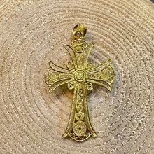 Load image into Gallery viewer, Preloved 18ct Yellow Gold Filagree Cross Pendant
