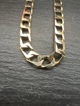 Load image into Gallery viewer, Preloved 9ct Yellow Gold Flat Square Curb Chain 18&quot;

