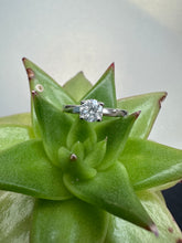 Load image into Gallery viewer, Preloved Platinum 4 Claw 0.50ct Diamond Solitaire
