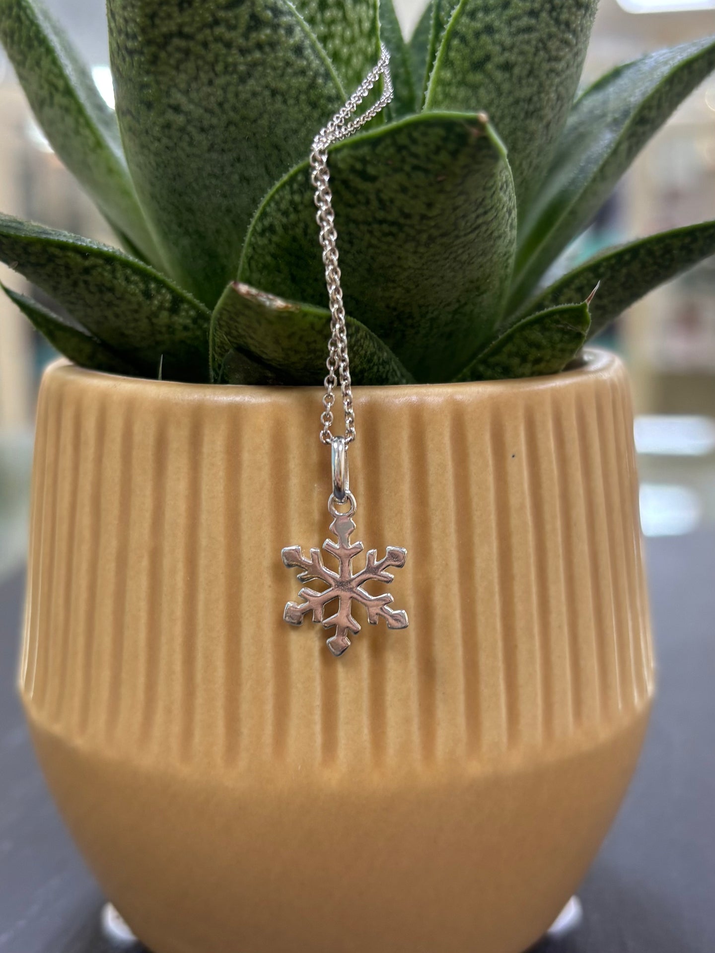Snowflake pendant