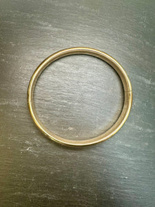 Preloved 9ct Yellow Gold Hollow Hinged Bangle