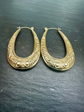 Load image into Gallery viewer, Preloved 9ct Yellow Gold Patterned Creole Hoop Earrings
