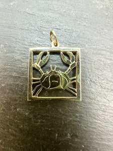 Preloved Crab Pendant Cancer Star Sign Pendant & Chain