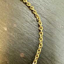 Load image into Gallery viewer, Preloved 18ct Yellow Gold Trace Chain
